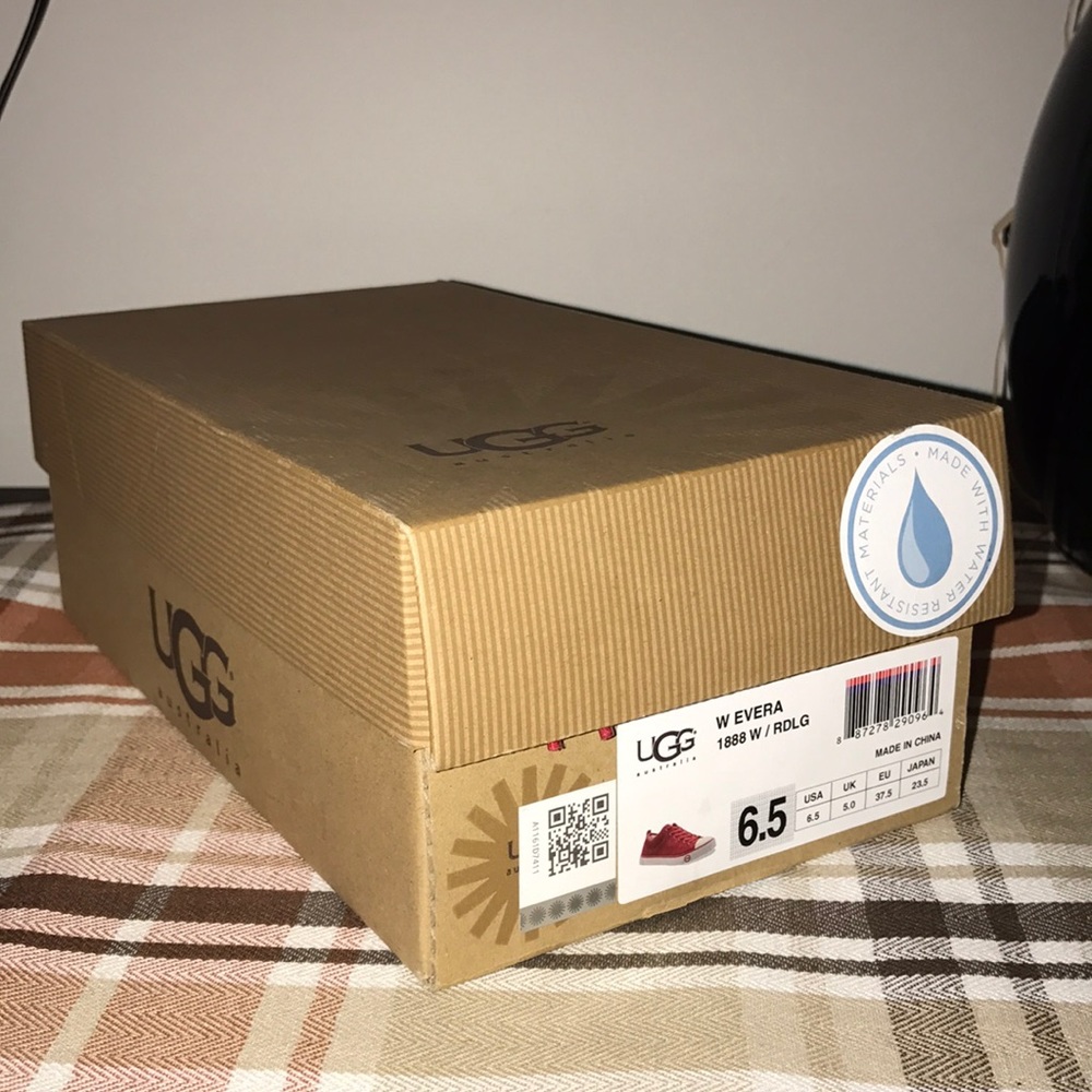 UGG sneakers